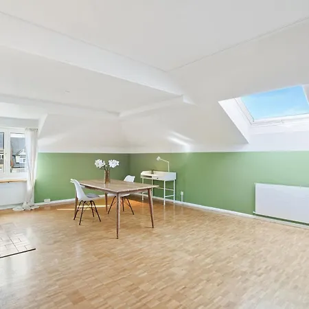Spacious In The Heart Of Zltwg66 Zürich